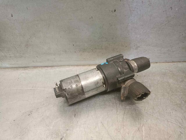 MERCEDES 0018351364 Bomba de agua eléctrica auxiliar  en stock Valencia