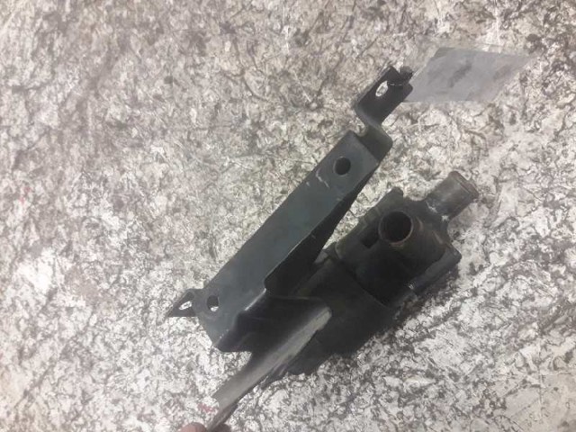 0018351364 MERCEDES Bomba de agua eléctrica auxiliar  en stock Gandía