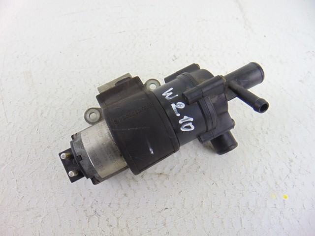0018353564 MERCEDES Bomba de agua eléctrica auxiliar  comprar en Oviedo