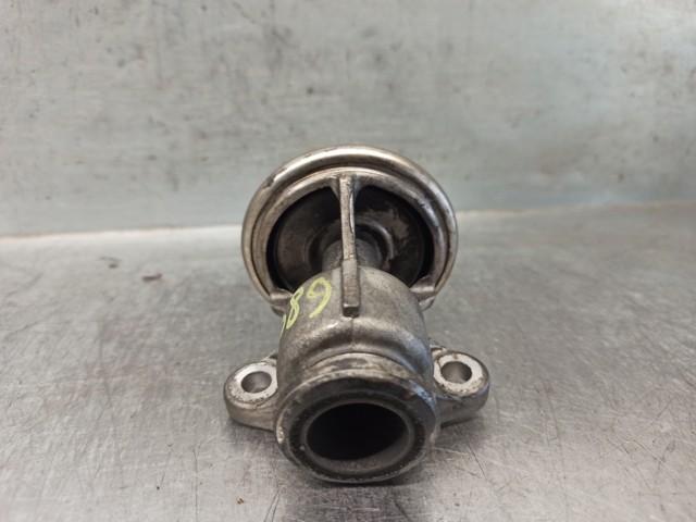 MERCEDES 0021401760 Válvula EGR de recirculación de gases  disponible Lugo