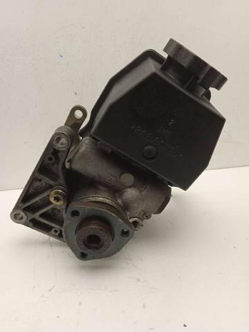 MERCEDES 0024662201 Bomba de dirección  en stock Terrassa