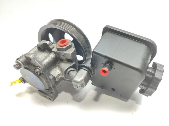 MERCEDES 0024662401 Bomba de dirección  en stock Valencia