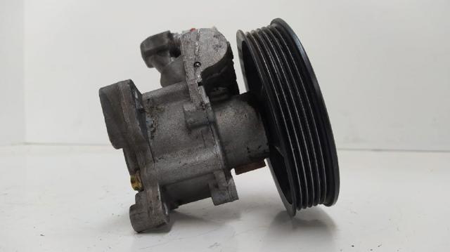 Bomba de dirección asistida  0024662401 MERCEDES