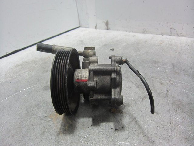 MERCEDES 0024662401 Bomba de dirección asistida  disponible España