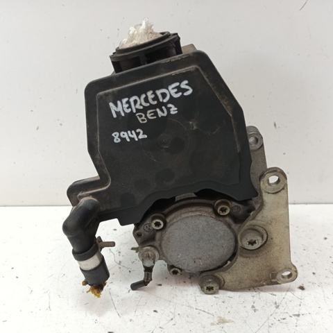 MERCEDES 0024662901 Bomba de dirección  en stock Valencia