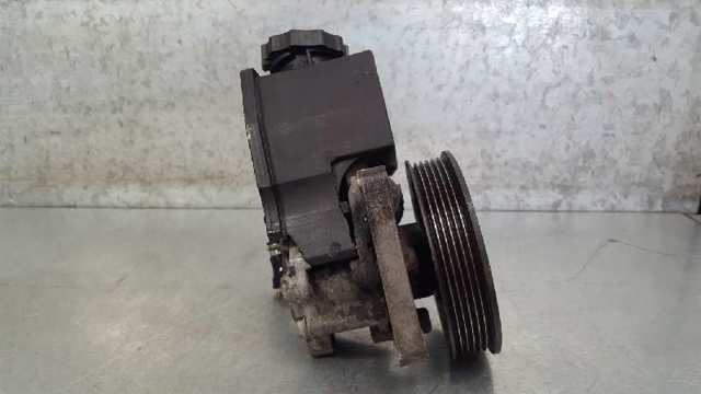 0024662901 Bomba de dirección  en stock Castellón