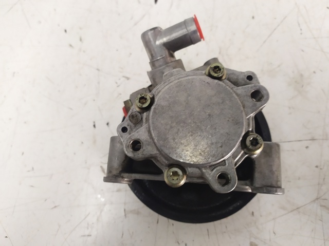 MERCEDES 0024668801 Bomba de dirección asistida  disponible Valladolid