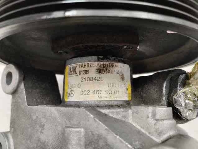 0024669001 MERCEDES Bomba de dirección  en stock Huelva