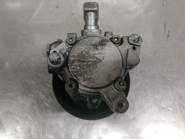 Bomba hidráulica de dirección 0024669701 MERCEDES