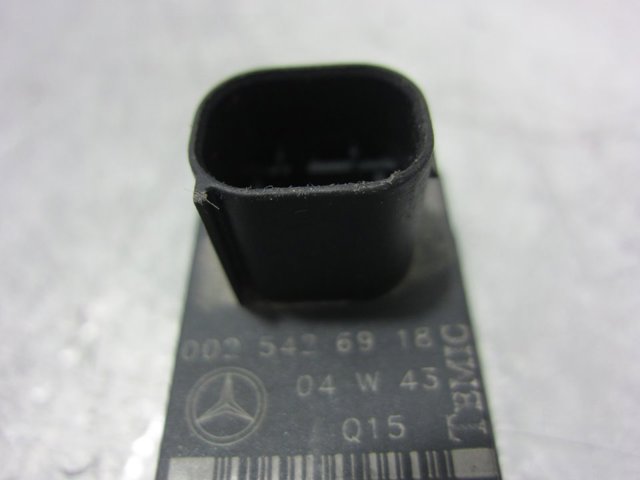 MERCEDES 0025426918 Sensor de aceleración vertical  disponible España