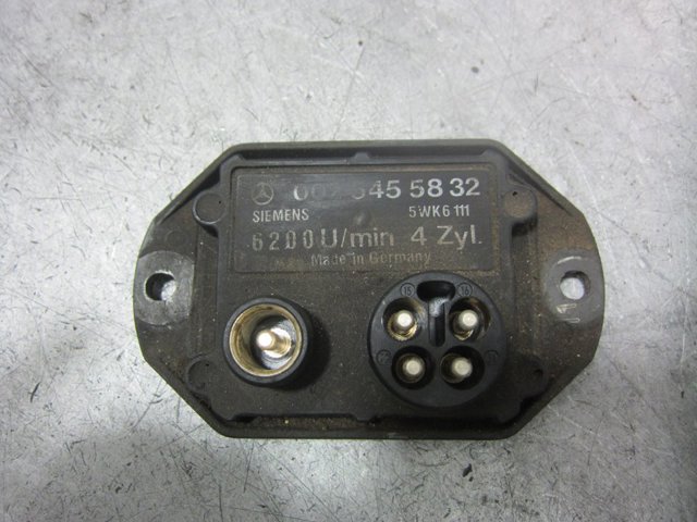 0025455832 Mercedes