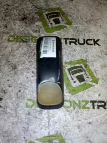 Luz de posición delantera derecha 0028205156 MERCEDES