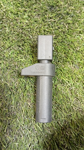 0031532828 Sensor de cigüeñal  en stock Sabadell