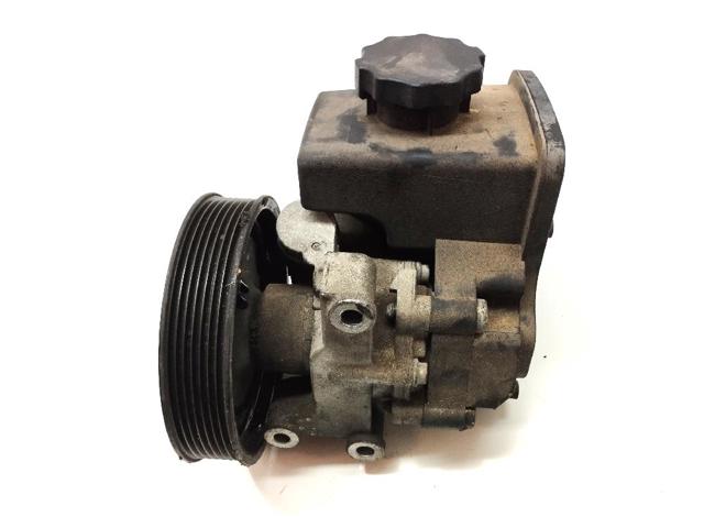 MERCEDES 0034664001 Bomba de dirección  en stock Valencia