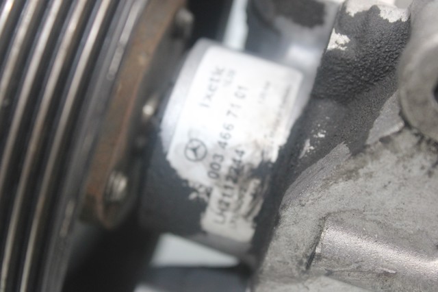 0034667101 MERCEDES Bomba de dirección  en stock Gandía