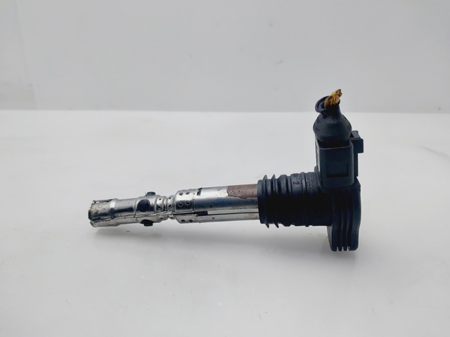 0040102043 VAG Bobina de encendido  comprar en Jaén