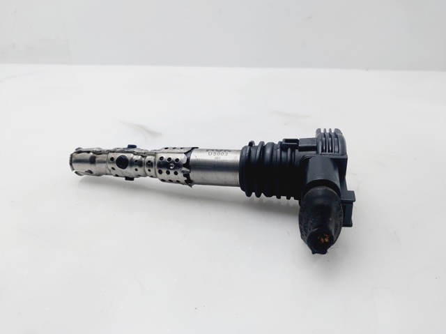 0040102043 VAG Bobina  en stock Gandía