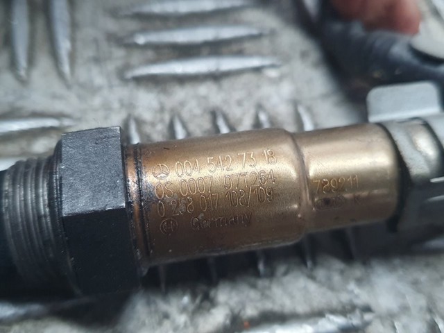 MERCEDES 0045427318 Sensor de oxígeno previo al catalizador  disponible Valladolid
