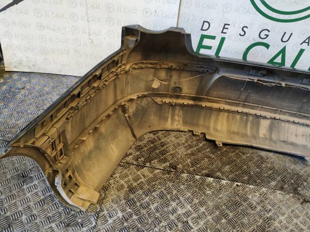 VAG 0050531102 Parachoques trasero  disponible Valladolid
