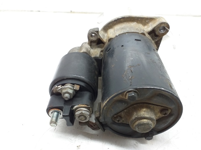 005151340180 MERCEDES Motor de arranque  en stock Huelva
