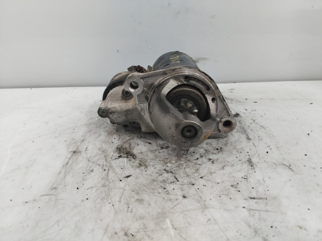 0051513901 MERCEDES Motor de arranque  en stock Gandía
