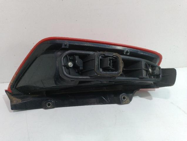 0051701590 Piloto trasero derecho comprar Girona