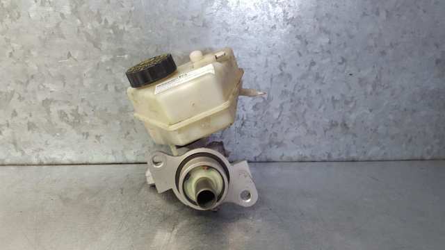 Cilindro principal de frenos 0054306401 MERCEDES