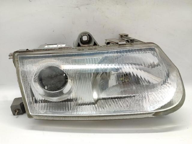 Precio del repuesto Faro delantero derecho 146  hatchback
