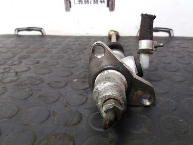 Cilindro maestro de embrague Alfa Romeo 145 930
