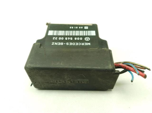 Relé de los calentadores para Mercedes 100 631