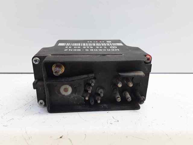 Caja precalentamiento bujias 0085450032 MERCEDES