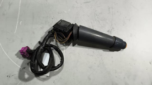 MERCEDES 0085450124 Conmutador izquierdo de la columna de dirección  disponible Valladolid