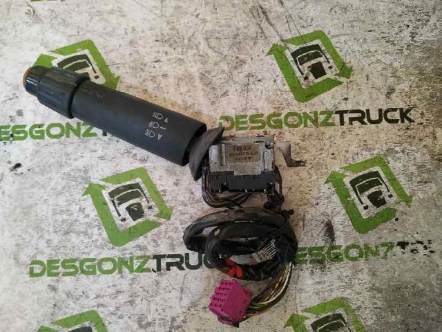0085450124 MERCEDES Conmutador izquierdo de la columna de dirección  disponible Vigo