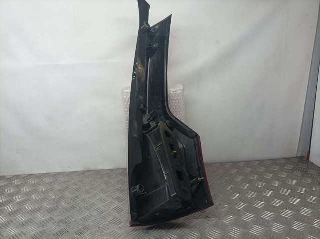 00946601 Piloto trasero izquierdo  comprar en Reus
