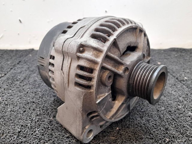 Alternador 0101540602 Mercedes