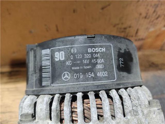 0101544602 MERCEDES Alternador  en stock Gandía