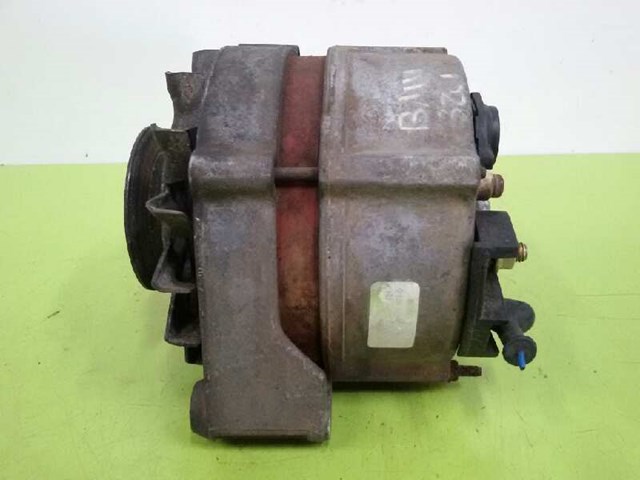 Alternador 0120469757 BMW