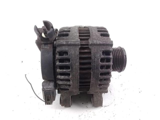 0121615021 Alternador  disponible Málaga