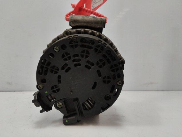 Alternador del motor 0121715012 BMW