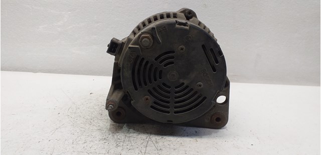 0123310001 VAG Alternador  comprar en Oviedo