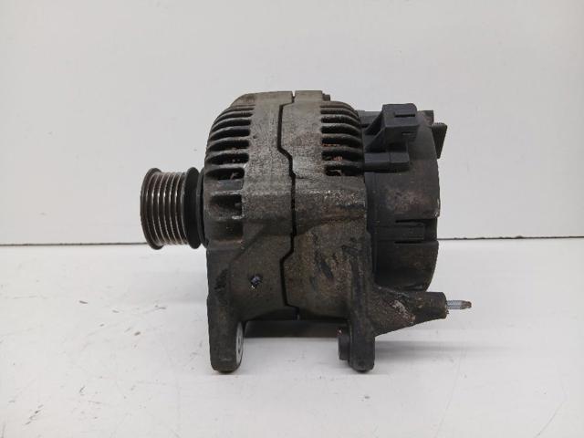 0123310019 VAG Alternador  comprar en Jaén