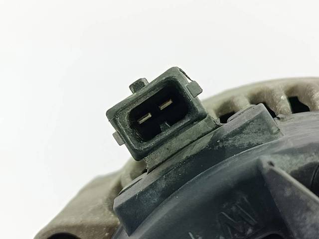 VAG 0123320007 Alternador  disponible España