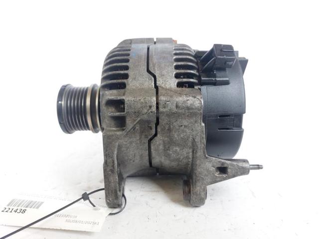 0123320038 Alternador  disponible Málaga