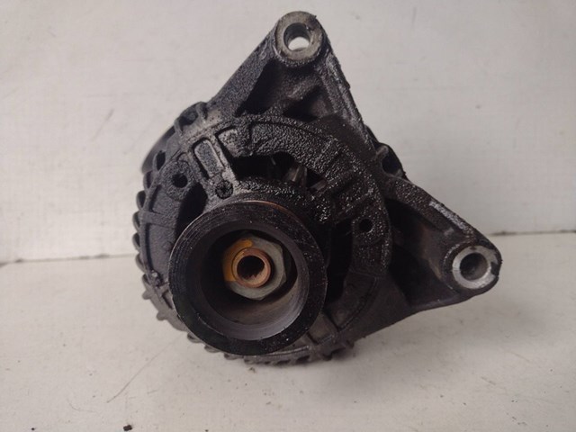 0123325010 BMW Alternador  en stock Córdoba