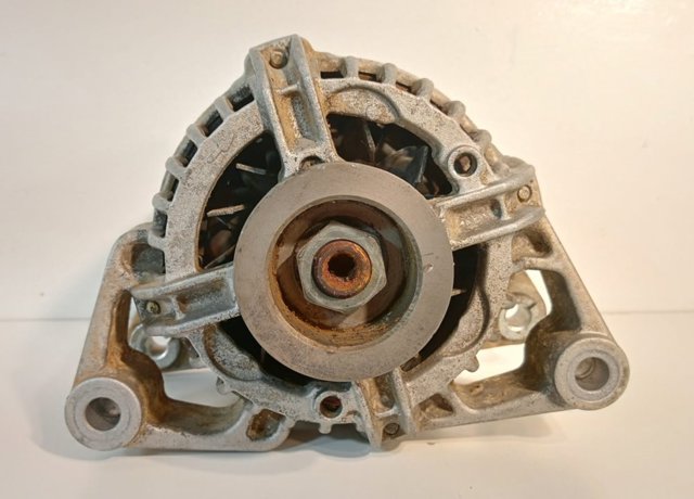 OPEL 0124225022 Alternador  disponible Valladolid