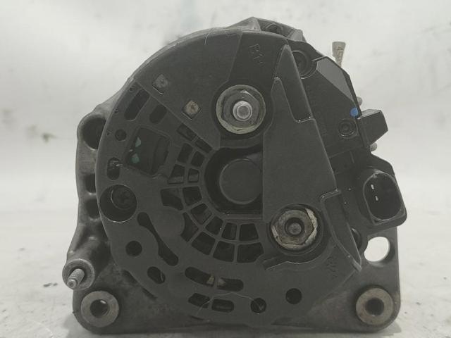 0124325001 VAG Alternador  disponible Ourense