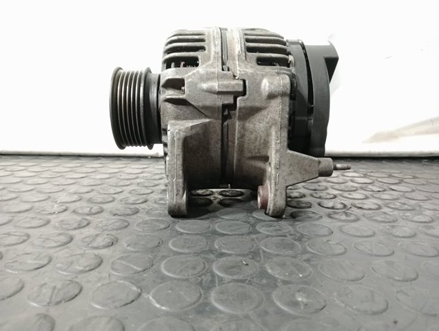 VAG 0124325003 Alternador  en stock Terrassa