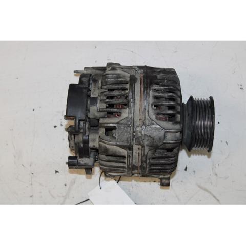 0124325004 VAG Alternador  disponible Alicante
