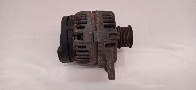 0124325053 Alternador  en stock Castellón