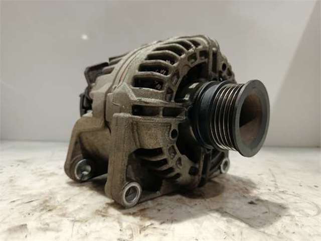 0124325163 Alternador  en stock Granada